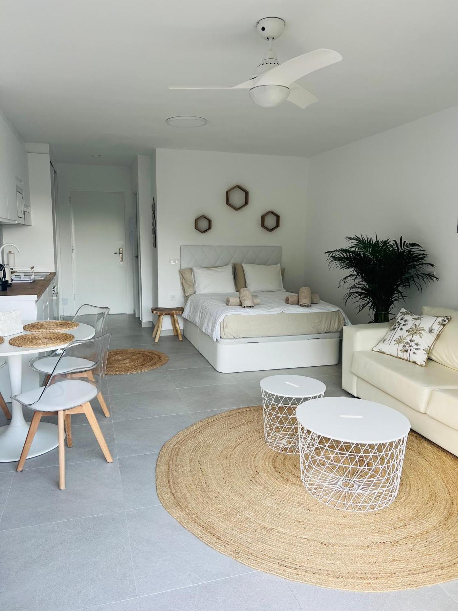 Sea And Mountain - Port Alcudia Appartement *